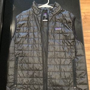 Patagonia Men’s Medium Down vest